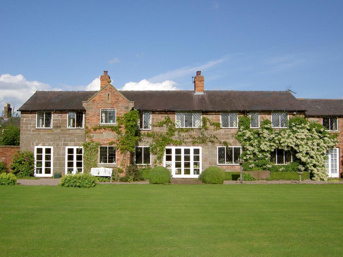 Bed and Breakfast Manor Farm Egerton Malpas  Exterior foto